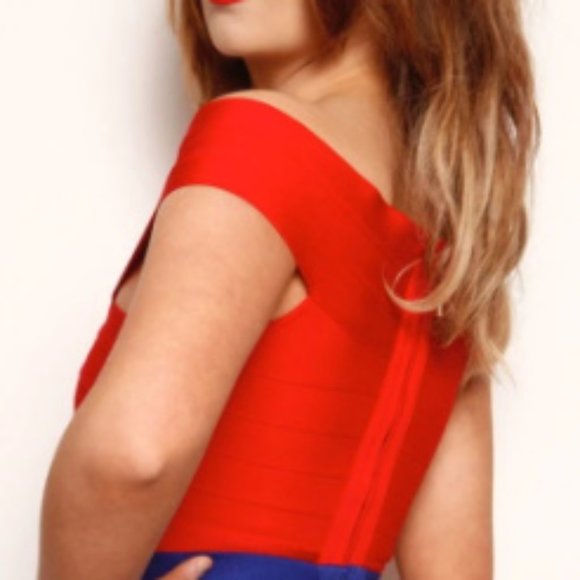 Sexy Red Semi-Stretch Off Shoulder Crop Top - Picture 4 of 11